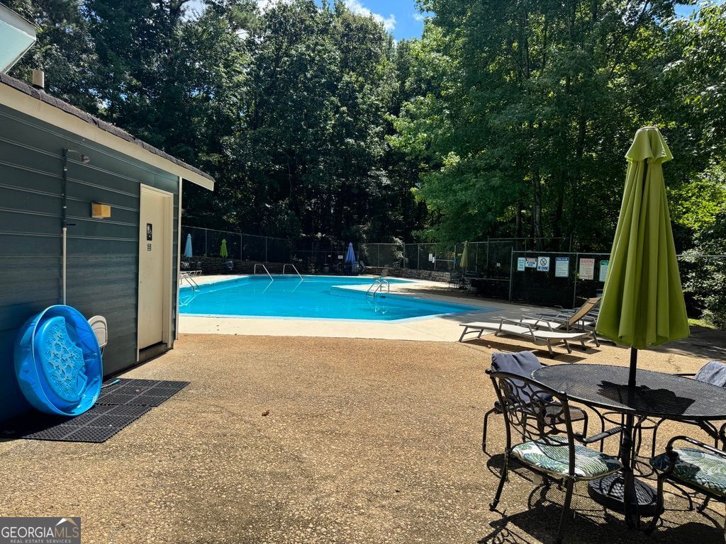 Suwanee, Georgia 30024, United States, 3 Bedrooms Bedrooms, ,2 BathroomsBathrooms,Residential,Active,192313