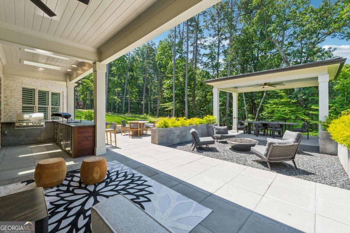 1099 Bream DR