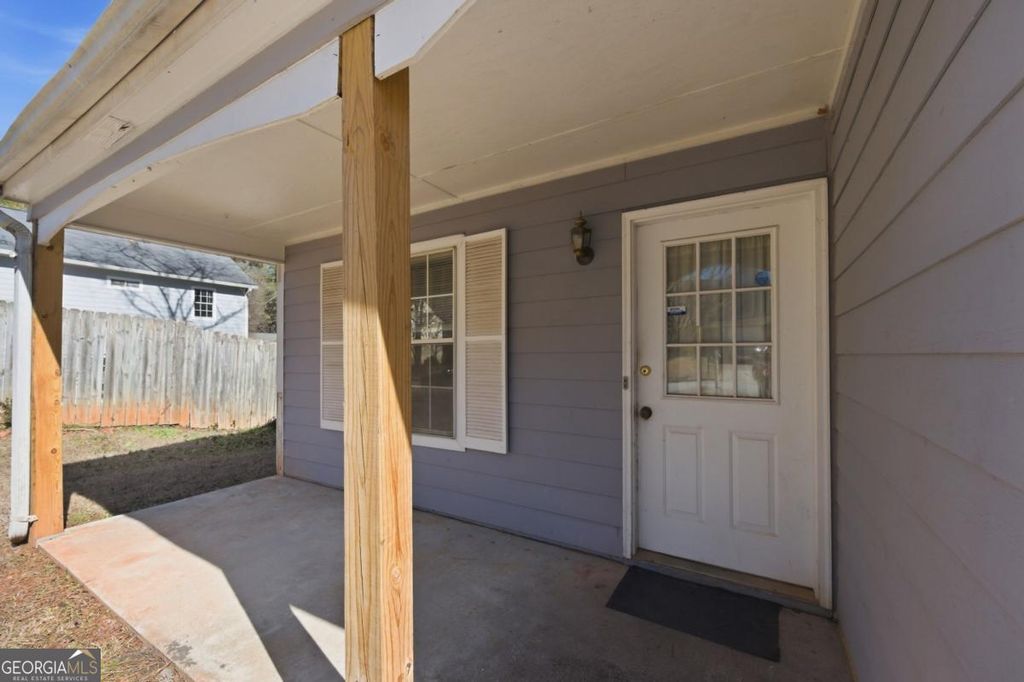 Photo of 1044 Autumn Crest Court, Stone Mountain, GA 30083 (MLS # 10696022)