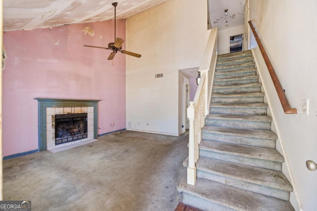 Photo of 1044 Autumn Crest Court, Stone Mountain, GA 30083 (MLS # 10696022)