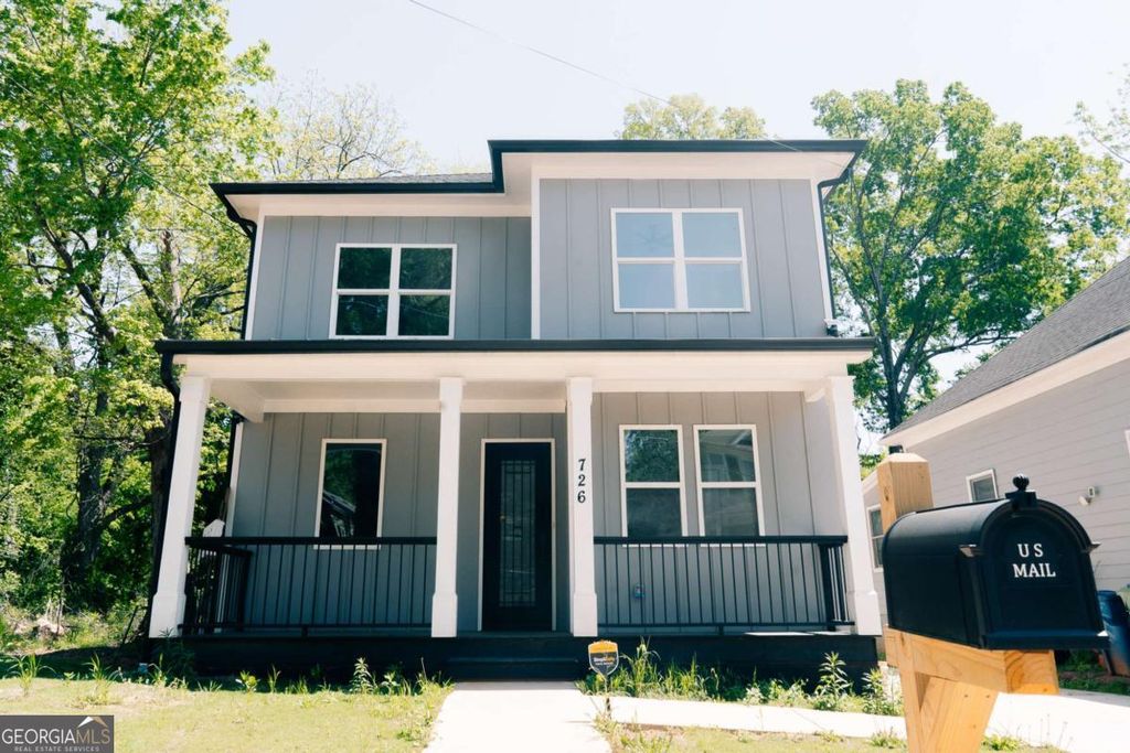 Photo of 726 Windsor Street SW, Atlanta, GA 30310 (MLS # 10754995)