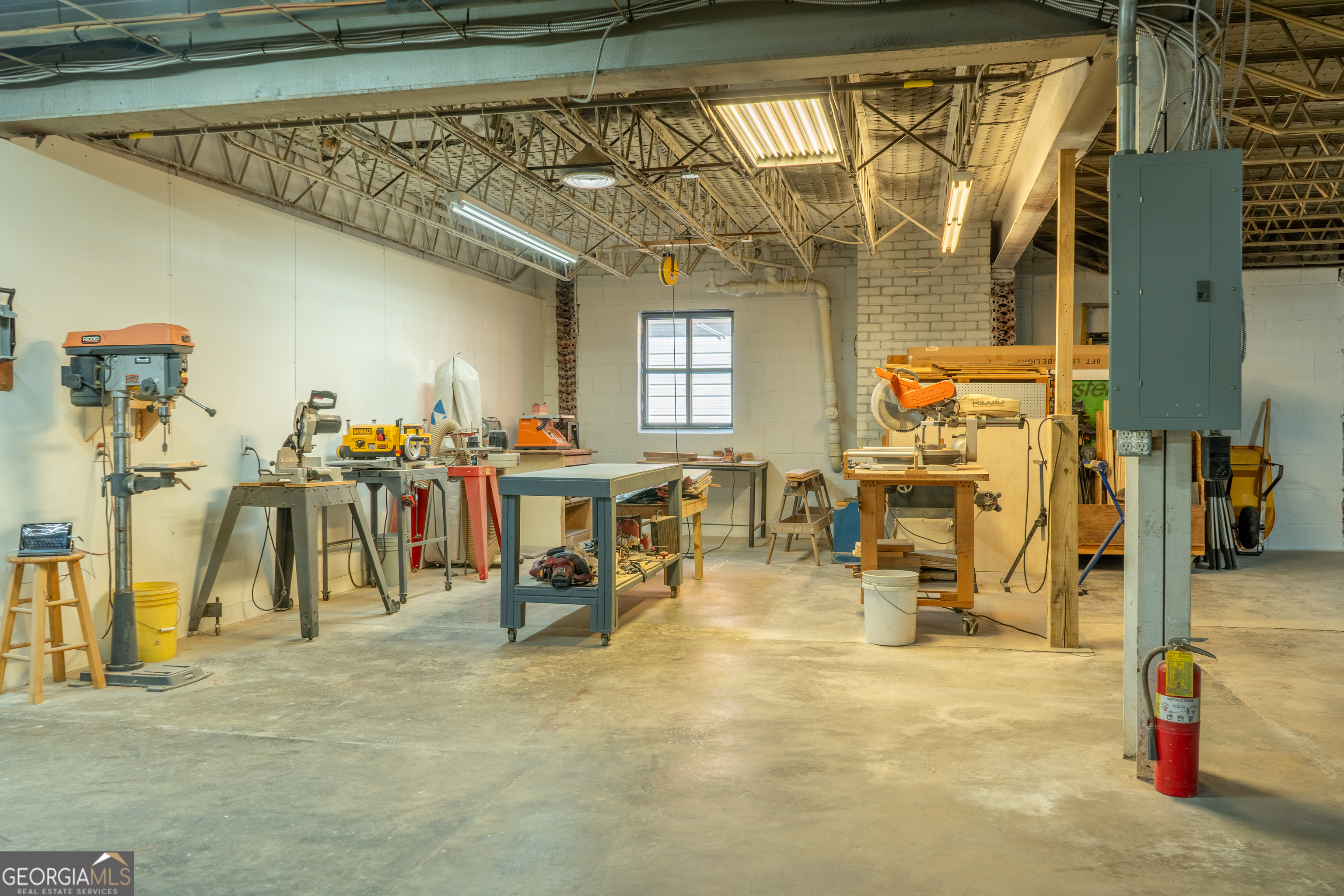 Toccoa, Georgia 30577, United States, 2 Bedrooms Bedrooms, ,4 BathroomsBathrooms,Residential,Active,105384