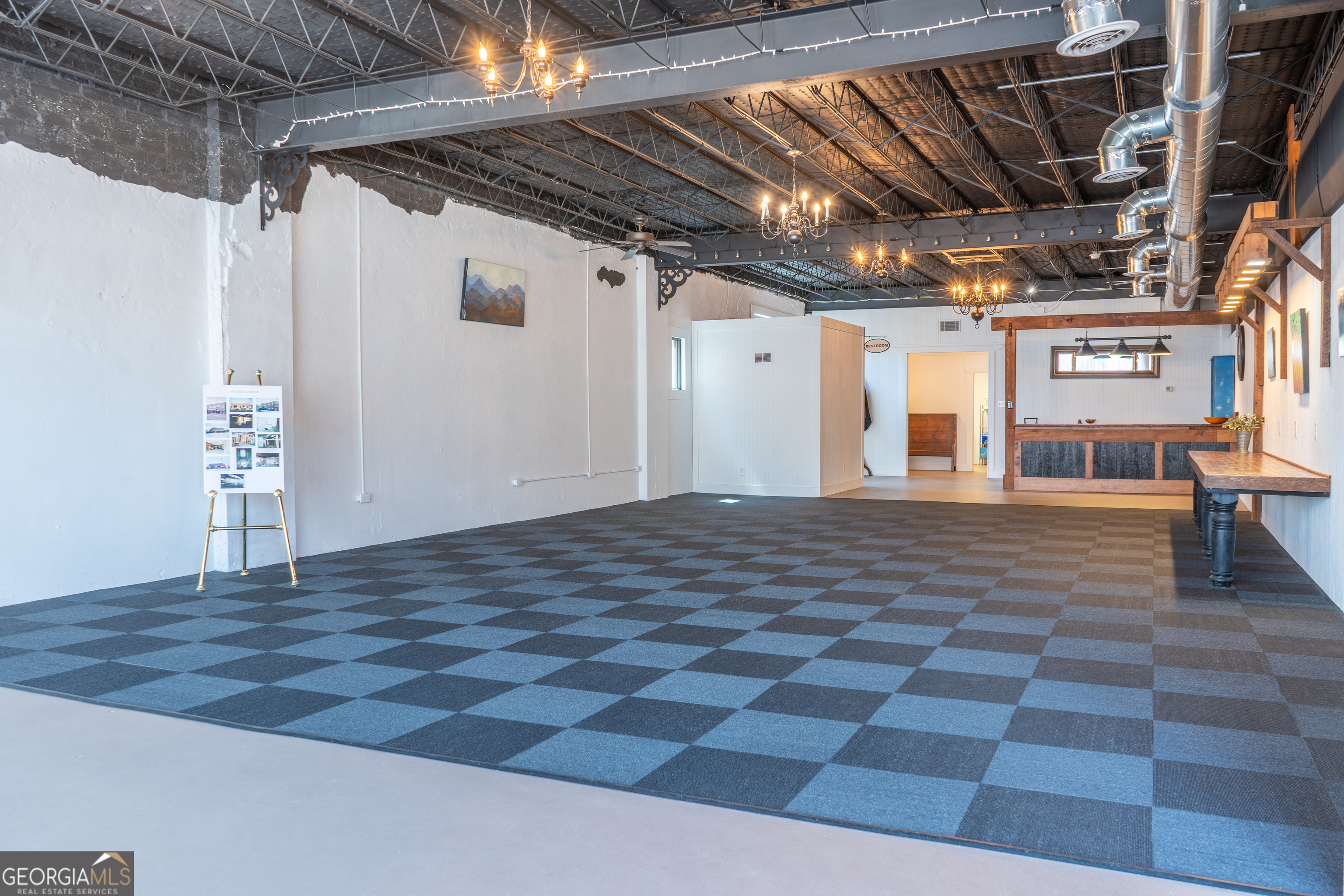 Toccoa, Georgia 30577, United States, 2 Bedrooms Bedrooms, ,4 BathroomsBathrooms,Residential,Active,105384