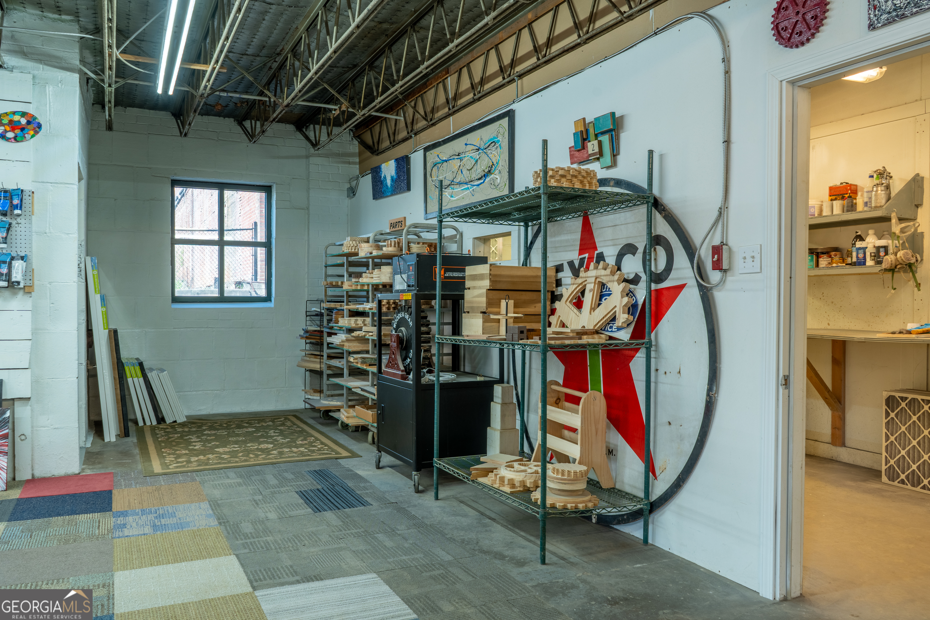 Toccoa, Georgia 30577, United States, 2 Bedrooms Bedrooms, ,4 BathroomsBathrooms,Residential,Active,105384