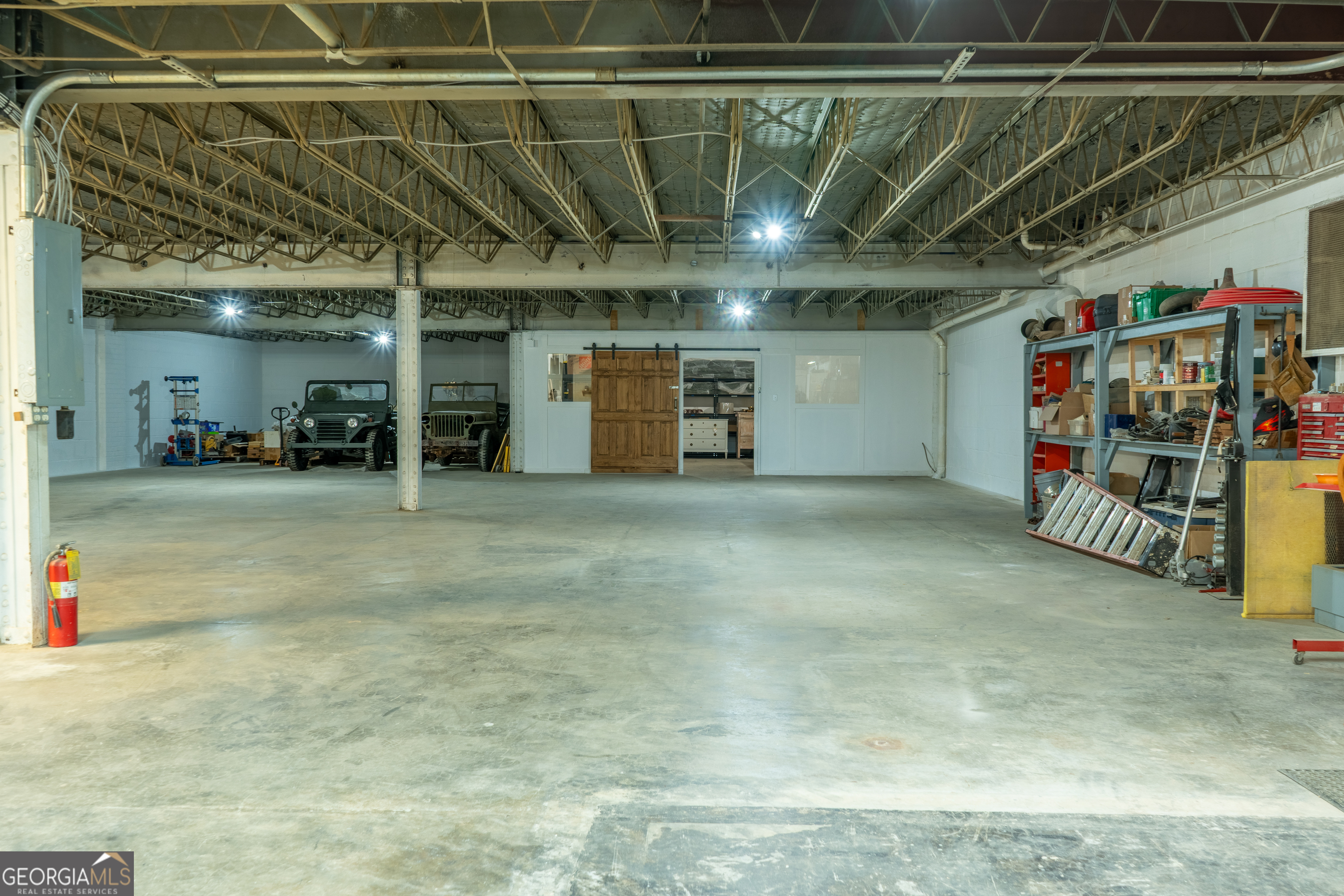 Toccoa, Georgia 30577, United States, 2 Bedrooms Bedrooms, ,4 BathroomsBathrooms,Residential,Active,105384