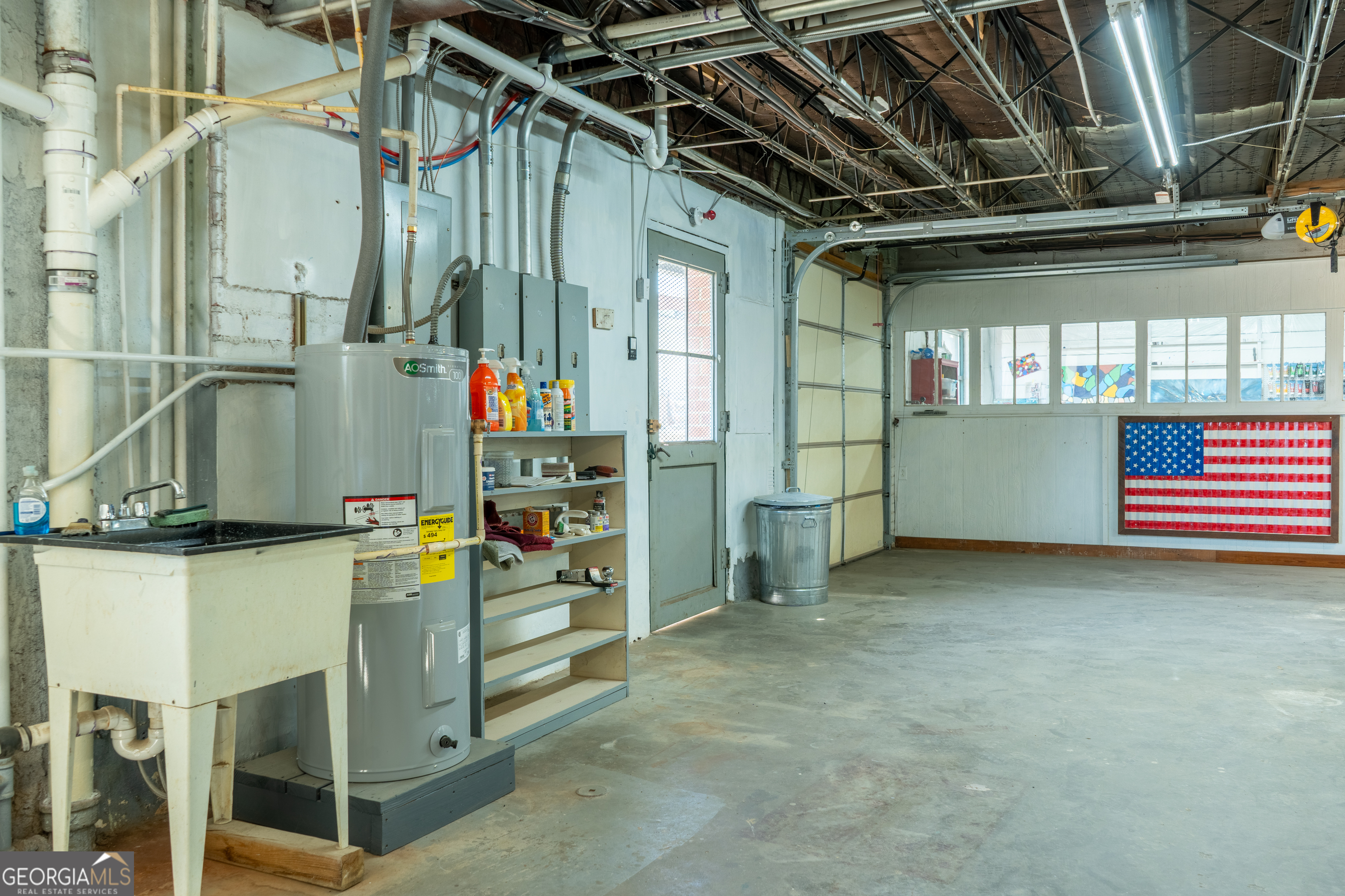 Toccoa, Georgia 30577, United States, 2 Bedrooms Bedrooms, ,4 BathroomsBathrooms,Residential,Active,105384