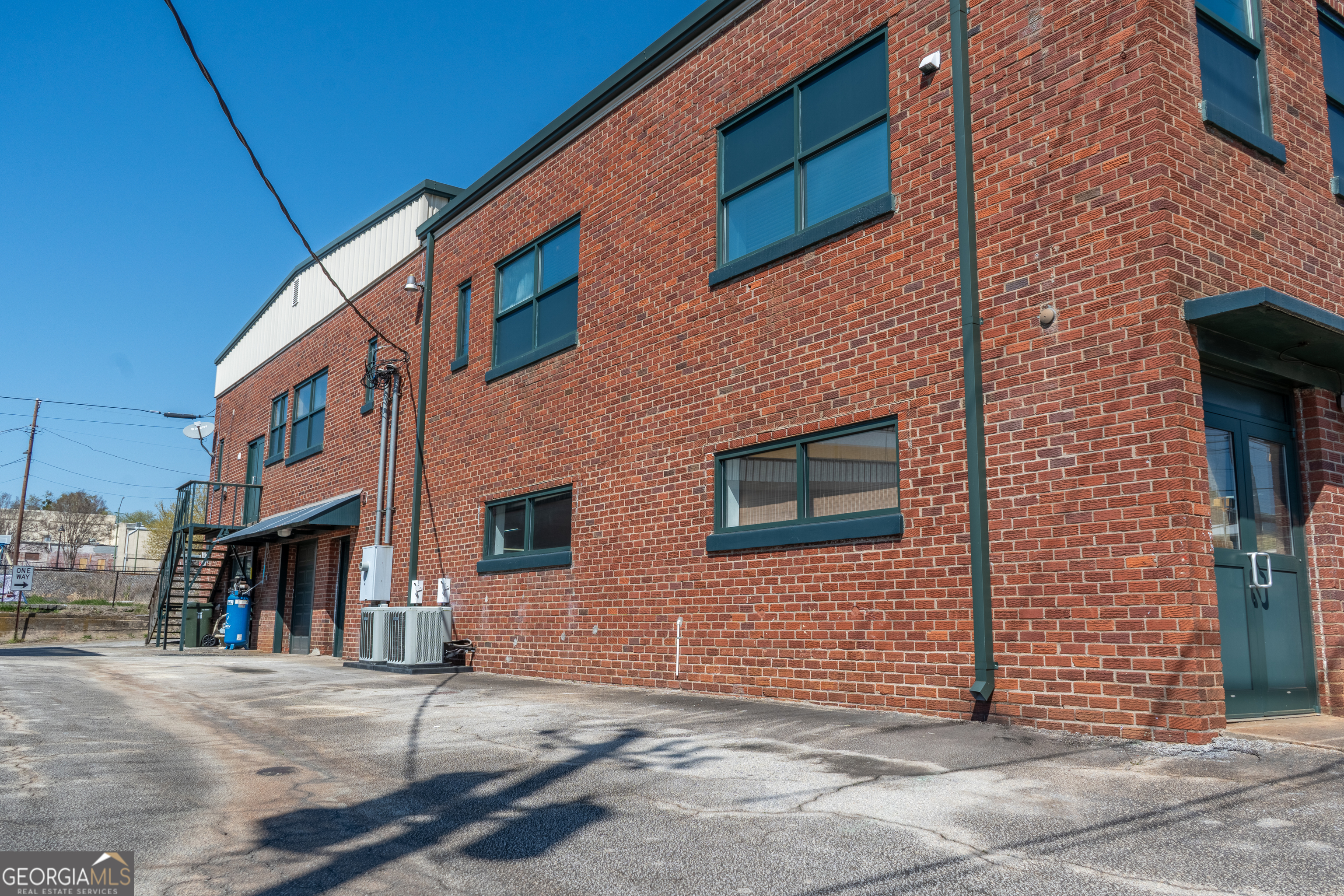 Toccoa, Georgia 30577, United States, 2 Bedrooms Bedrooms, ,4 BathroomsBathrooms,Residential,Active,105384