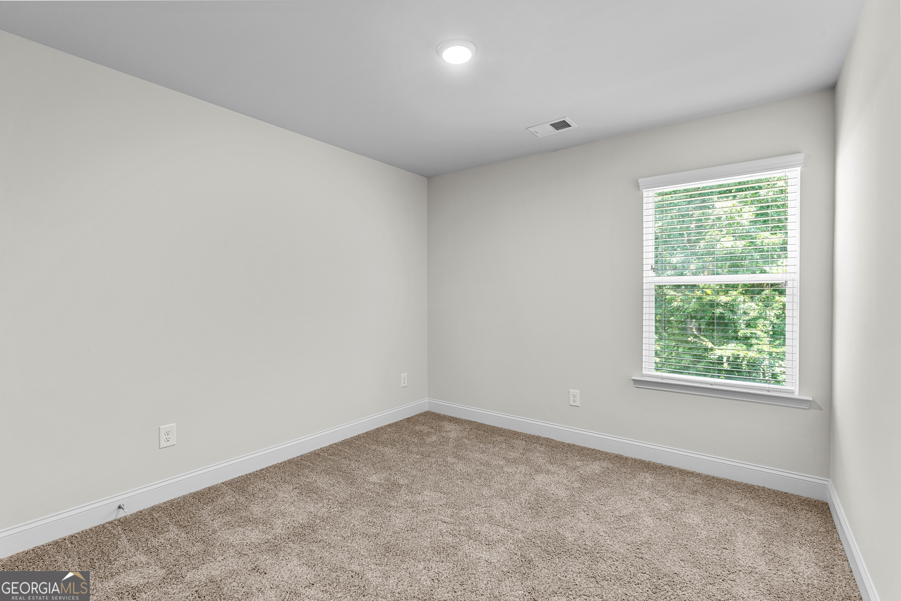 Covington, Georgia 30014, United States, 3 Bedrooms Bedrooms, ,3 BathroomsBathrooms,Residential,Active,197117