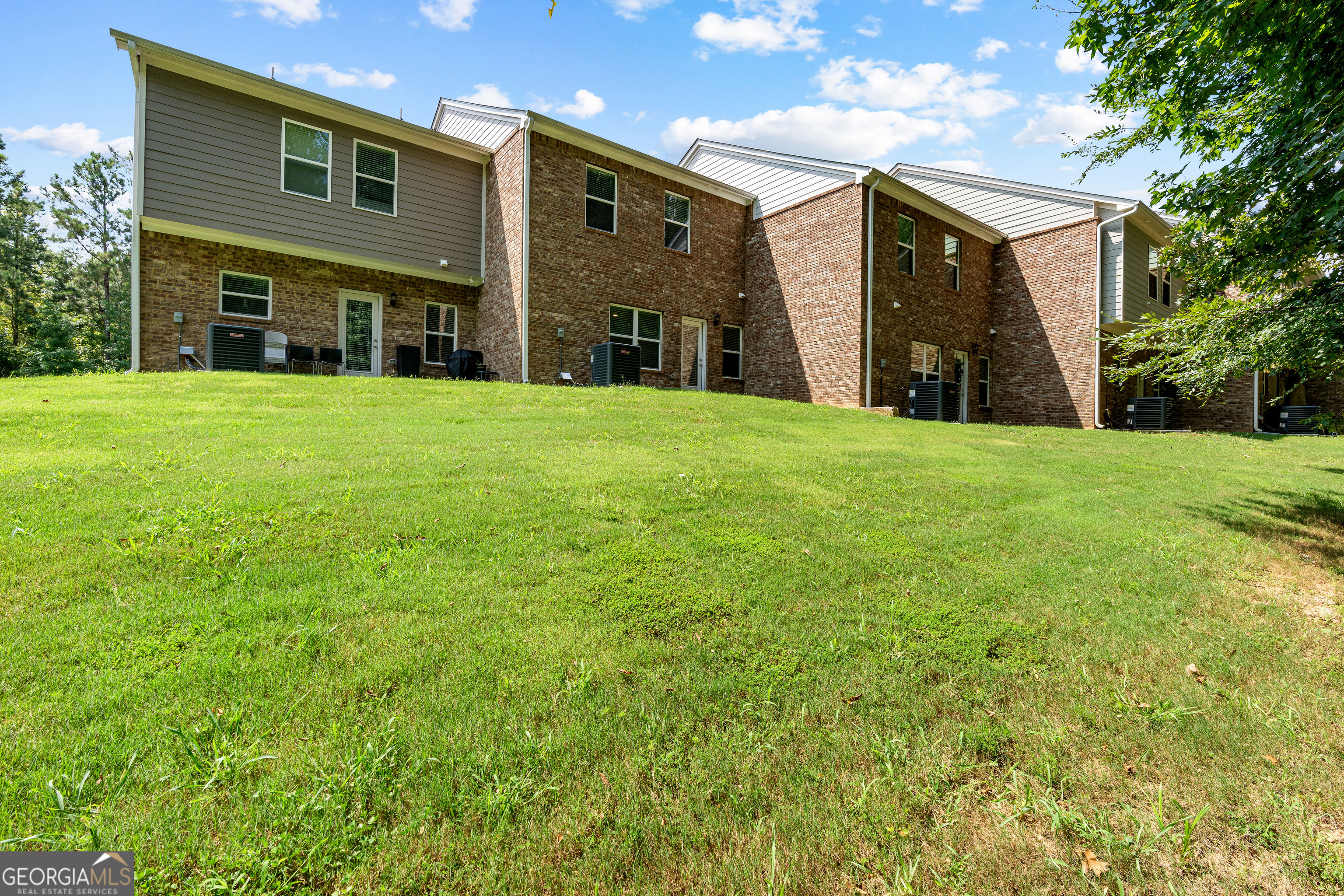 Covington, Georgia 30014, United States, 3 Bedrooms Bedrooms, ,3 BathroomsBathrooms,Residential,Active,197117