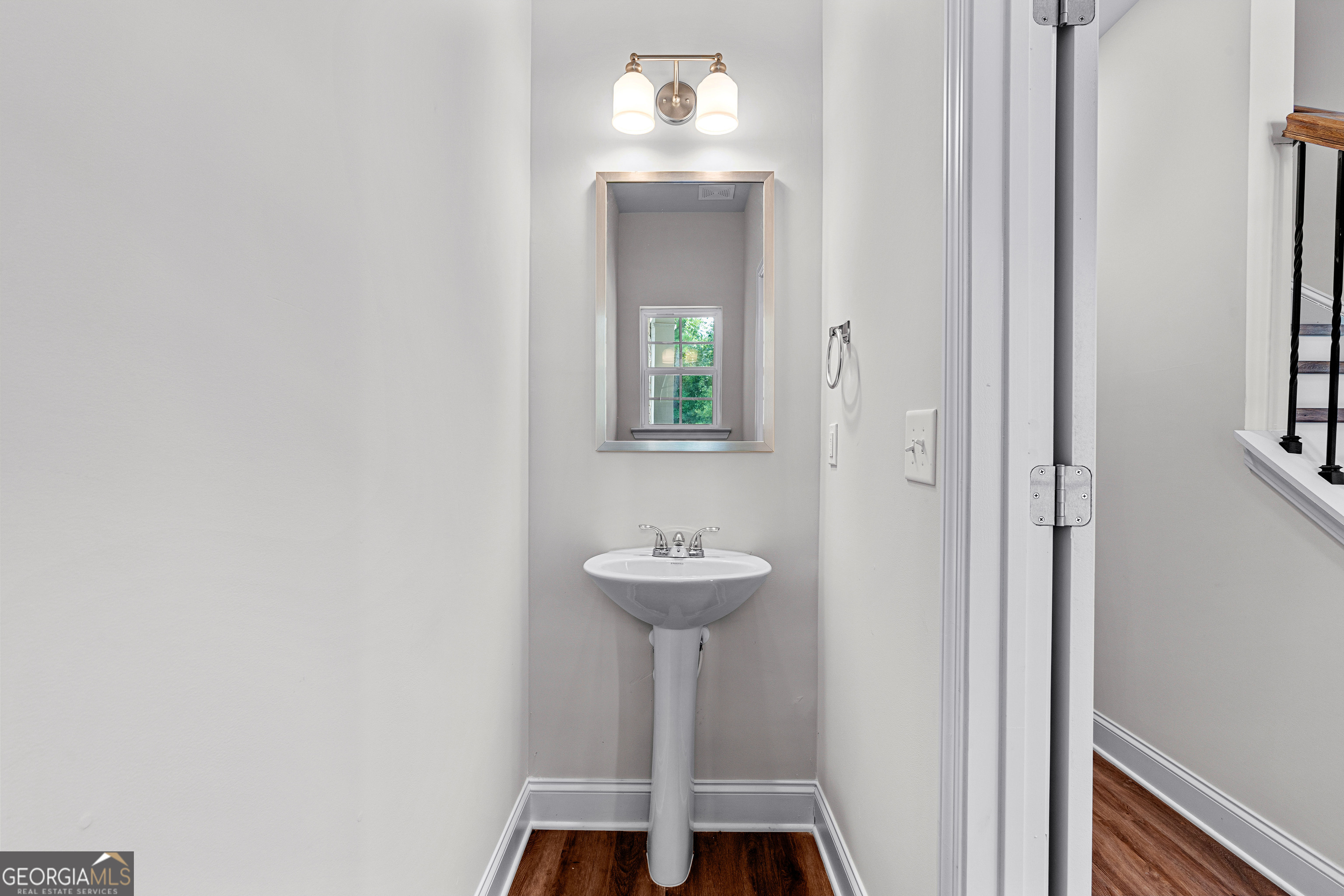 Covington, Georgia 30014, United States, 3 Bedrooms Bedrooms, ,3 BathroomsBathrooms,Residential,Active,197117