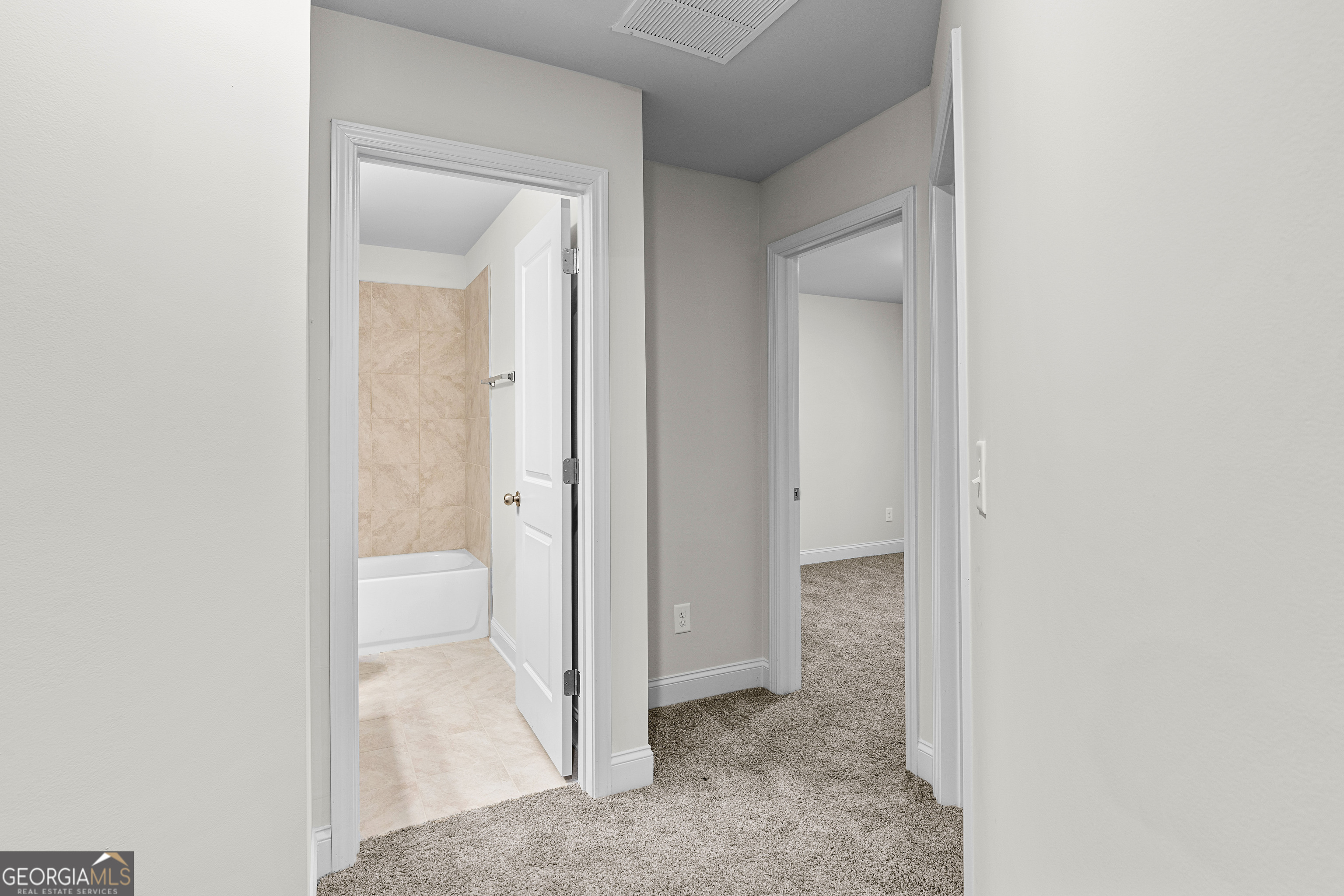 Covington, Georgia 30014, United States, 3 Bedrooms Bedrooms, ,3 BathroomsBathrooms,Residential,Active,197117