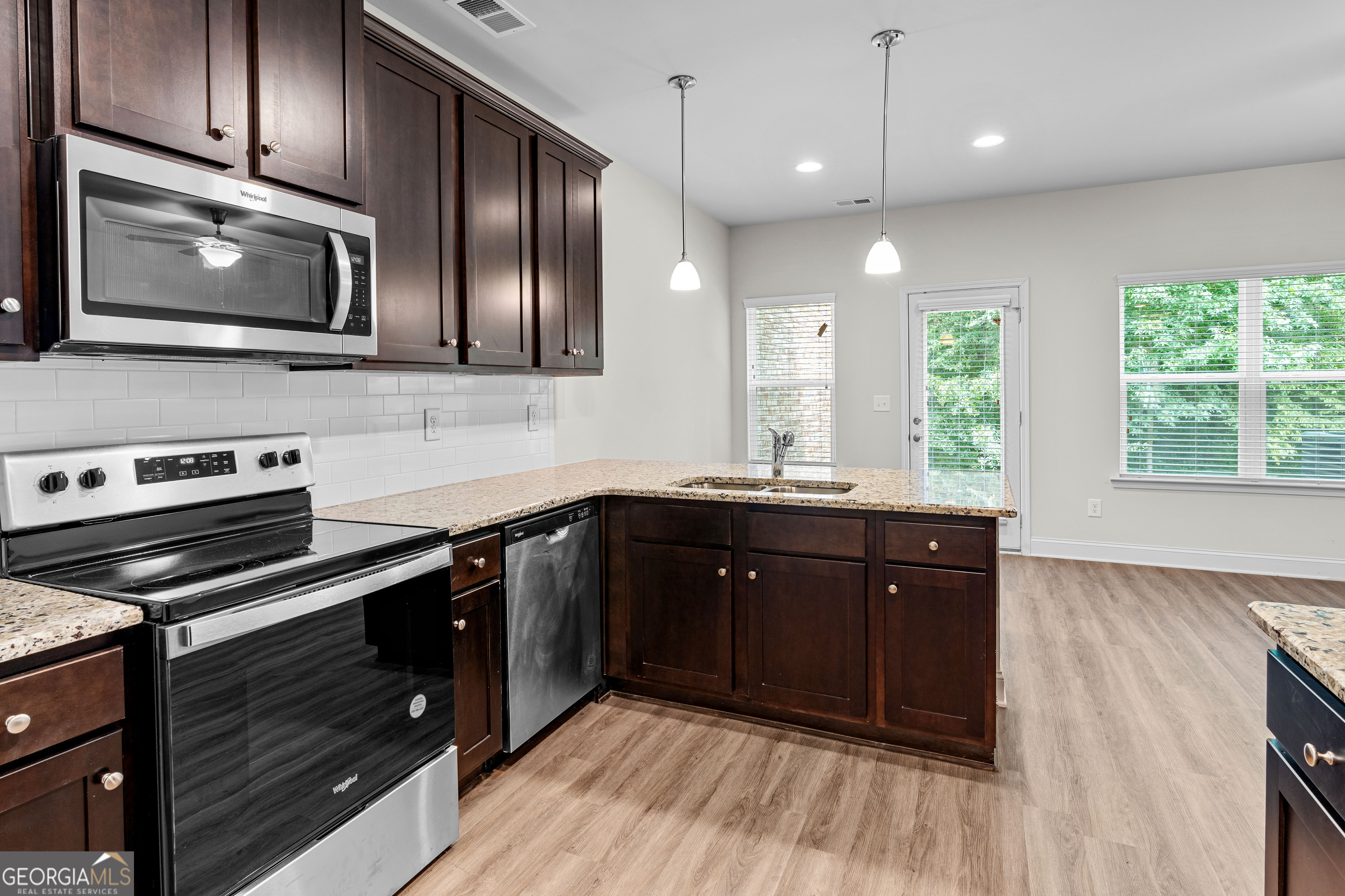 Covington, Georgia 30014, United States, 3 Bedrooms Bedrooms, ,3 BathroomsBathrooms,Residential,Active,197117