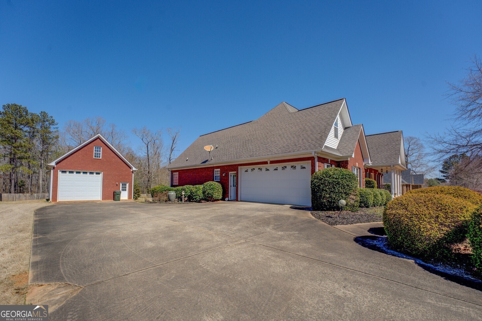 212 Willow Ridge LN