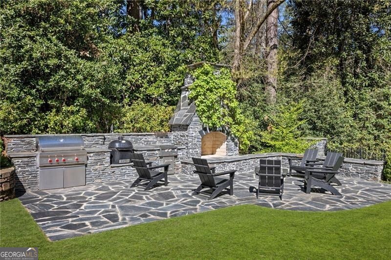 Tuxedo Park - Residential