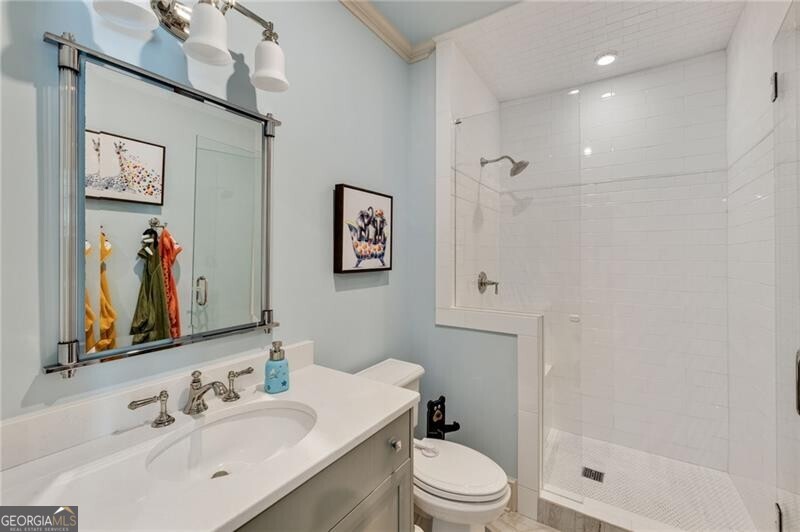 Tuxedo Park - Residential