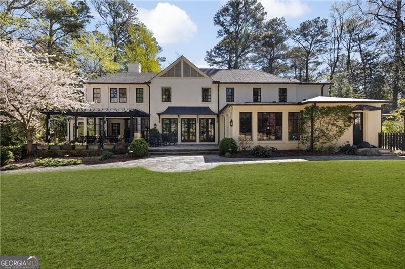 Tuxedo Park - Residential