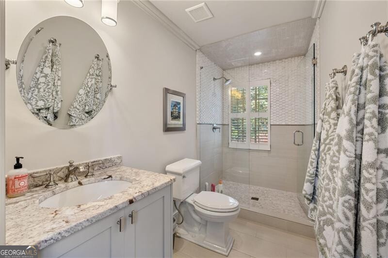 Tuxedo Park - Residential