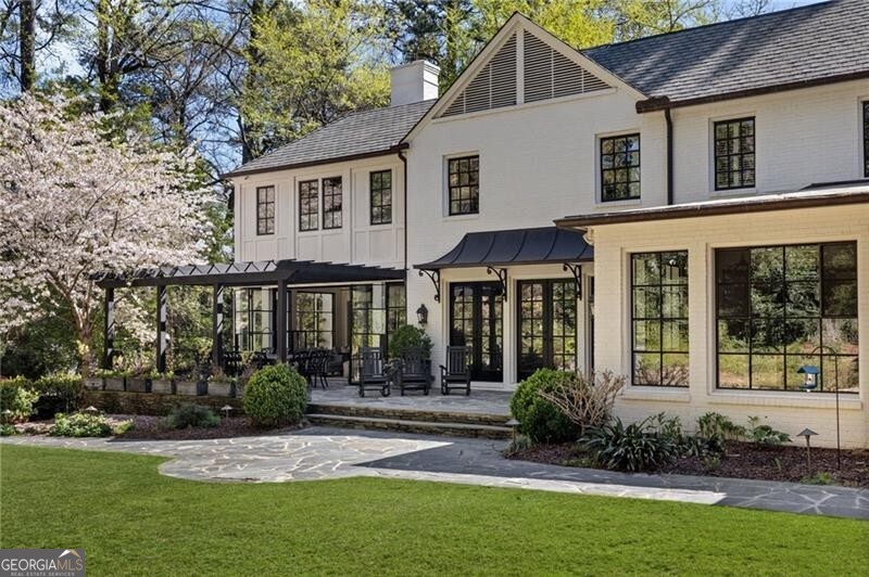 Tuxedo Park - Residential