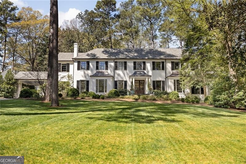 Tuxedo Park - Residential
