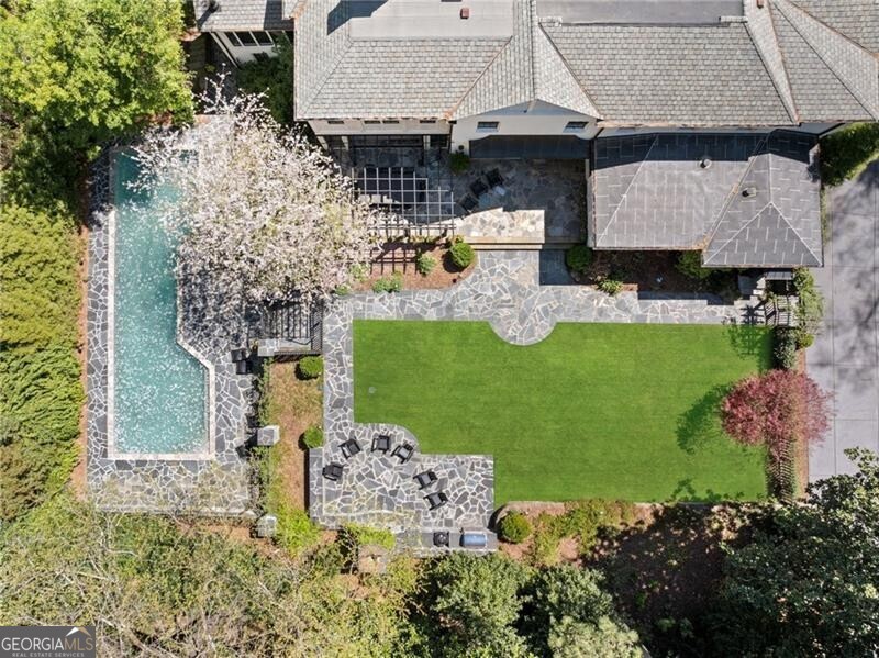 Tuxedo Park - Residential