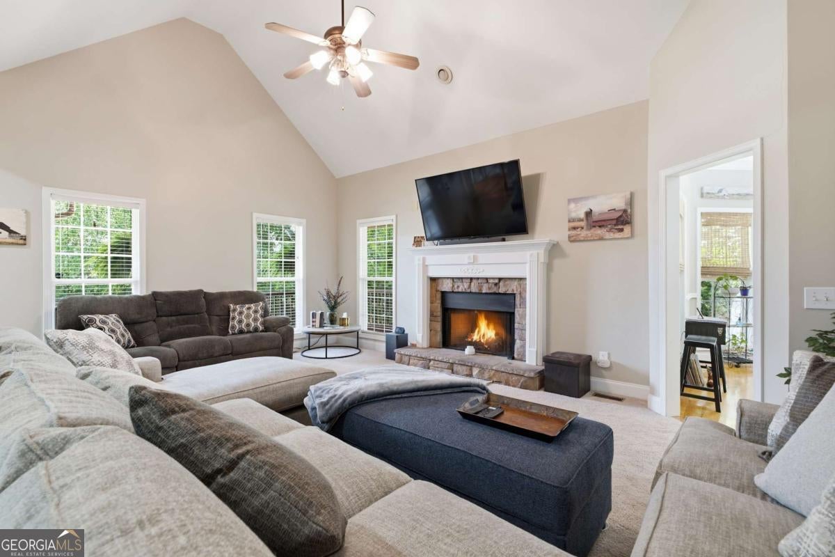 47 Apple Barrell WAY
