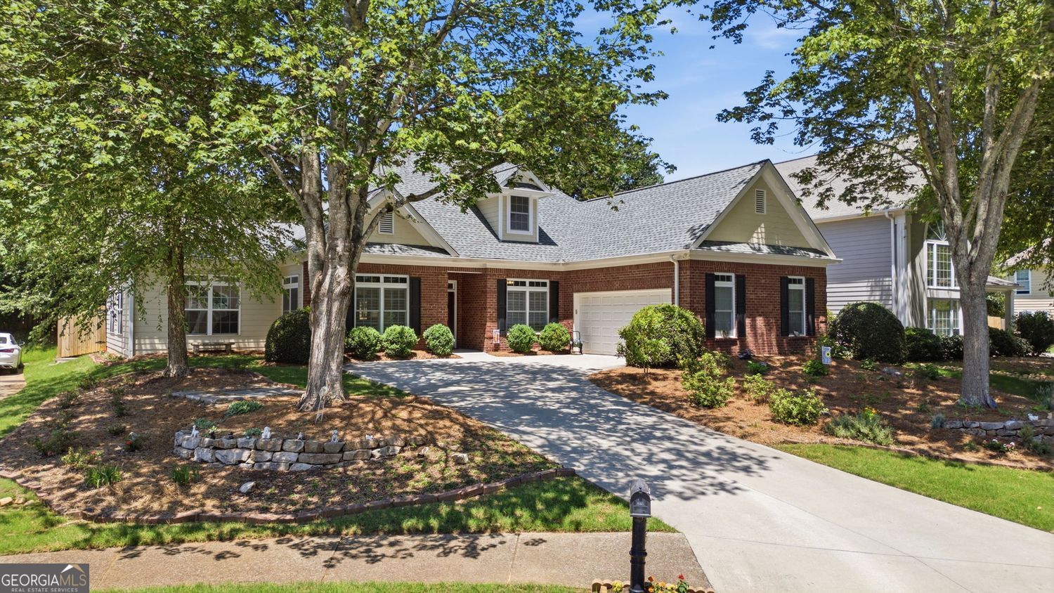 235 Piney Hill CT