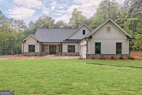 A home in Clarkesville