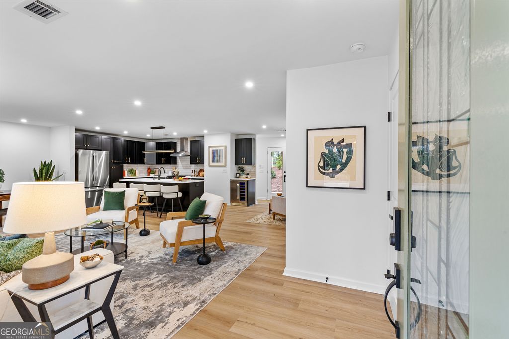 Photo of 1380 Dogwood Circle SE, Smyrna, GA 30080 (MLS # 10662092)