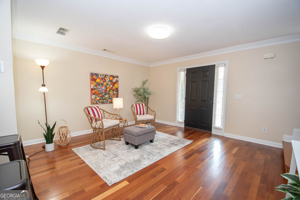 482 N Jeff Davis DR