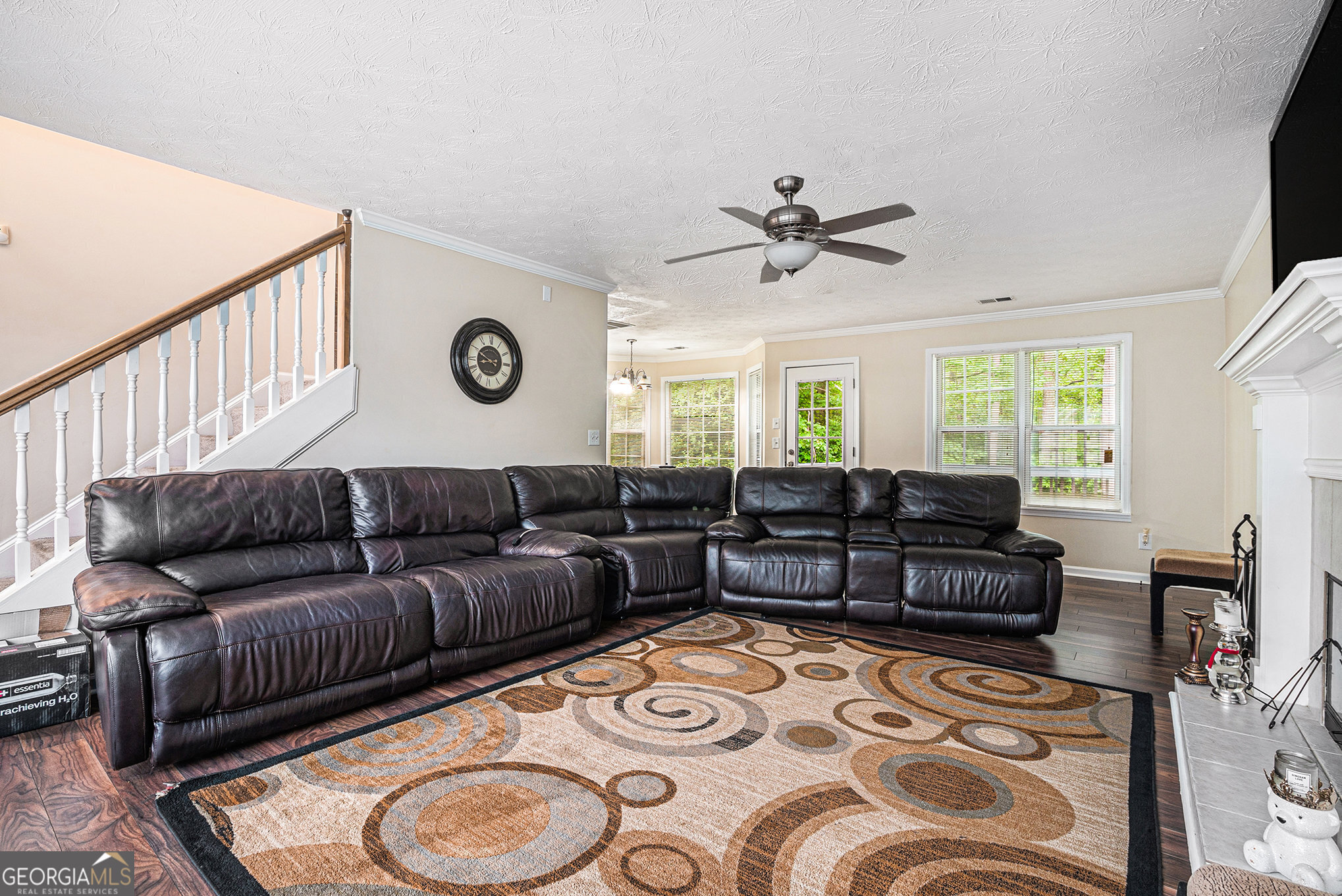 3885 Weeping Willow LN