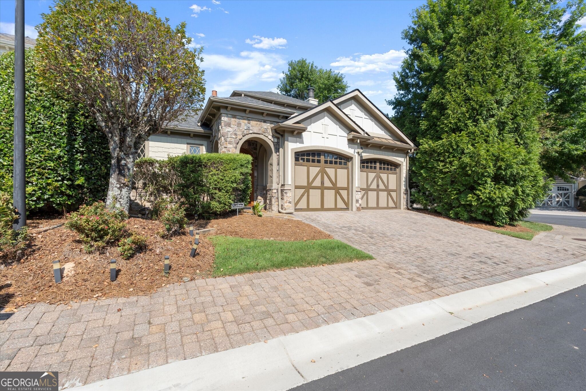 313 Gray Shingle LN