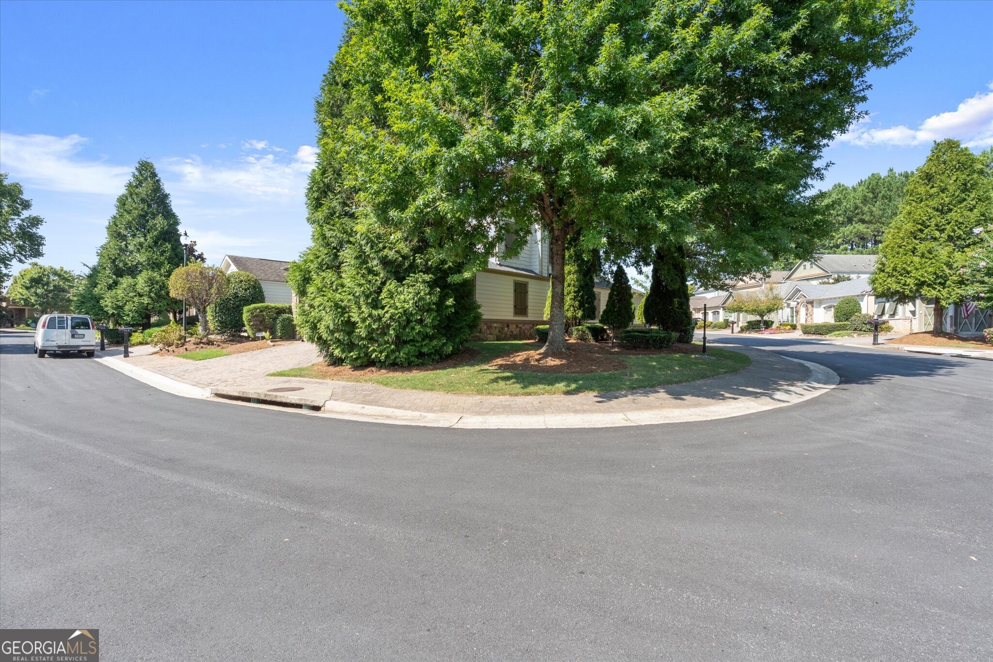 313 Gray Shingle LN