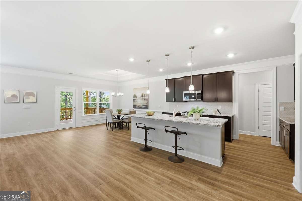 3305 Trevi TRL