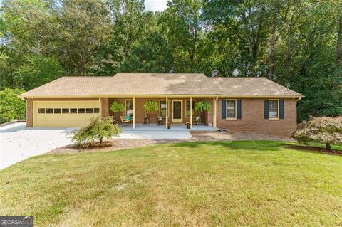1516 BLACKSPRUCE CT SW Lilburn GA 30047