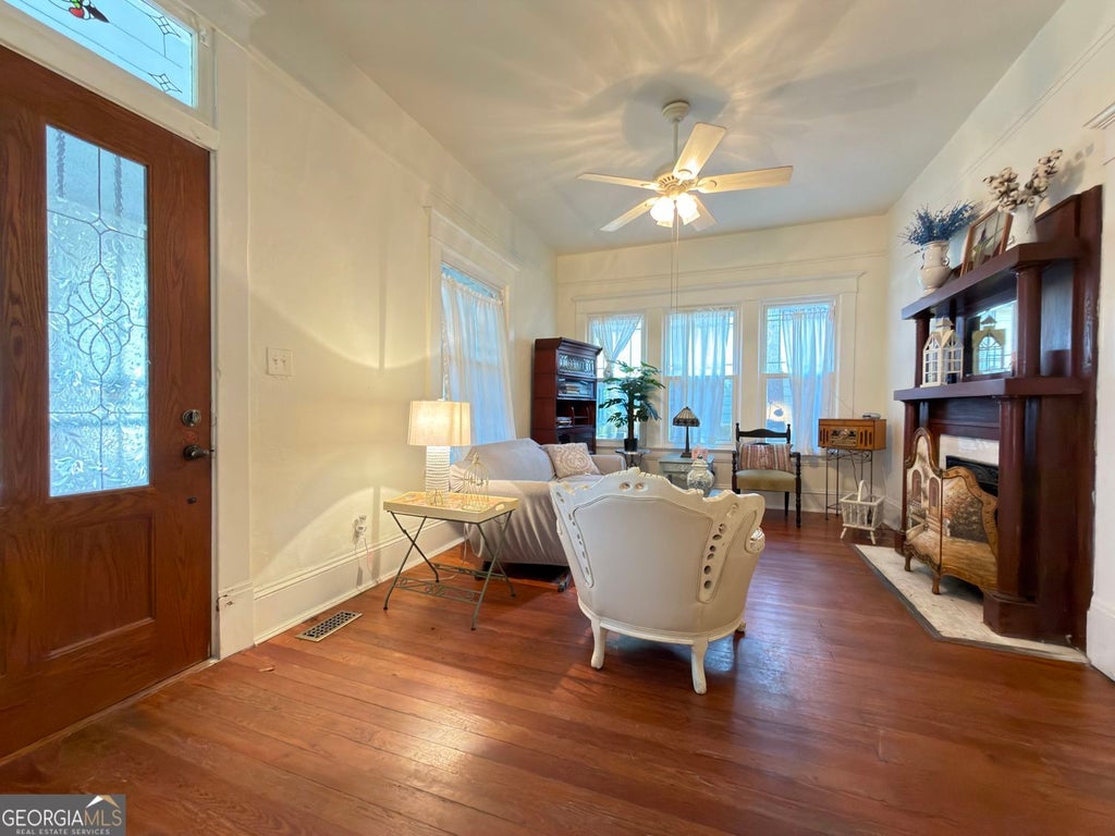 Photo of 1453 Metropolitan Parkway SW, Atlanta, GA 30310 (MLS # 10836917)