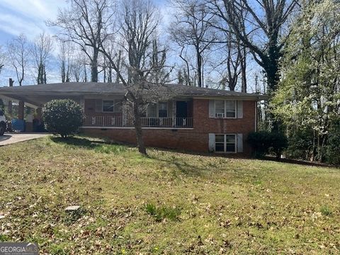 Photo of 2333 Oakridge Court, Decatur, GA 30032 (MLS # 10477223)