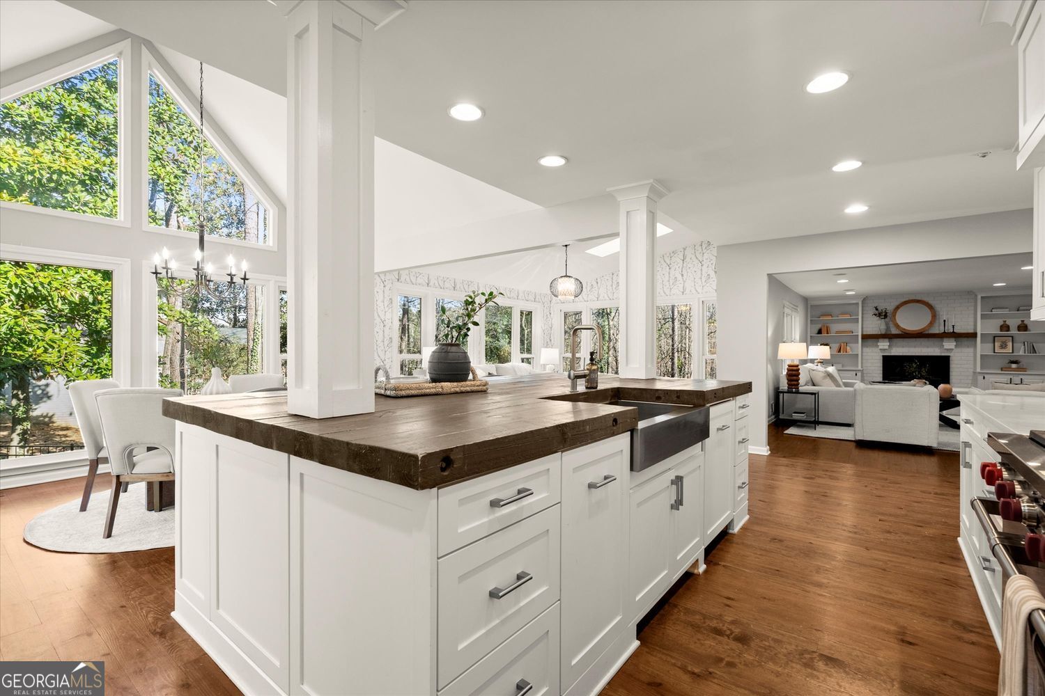 4367 Moss Ridge CT NE