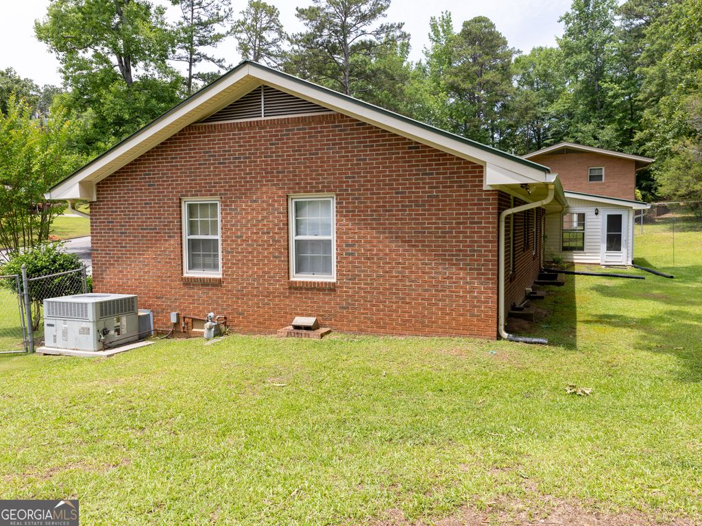 Photo of 508 Ridgecrest Drive, Elberton, GA 30635 (MLS # 10774878)
