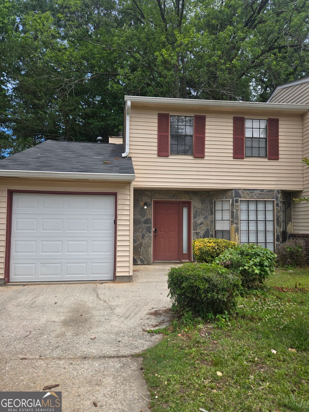 Photo of 1004 Pine Tree Trail, South Fulton, GA 30349 (MLS # 10761456)