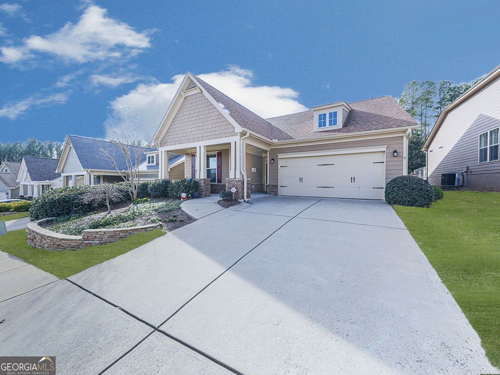 Photo of 310 Laurel Lookout Hills, Canton, GA 30114 (MLS # 10659659)