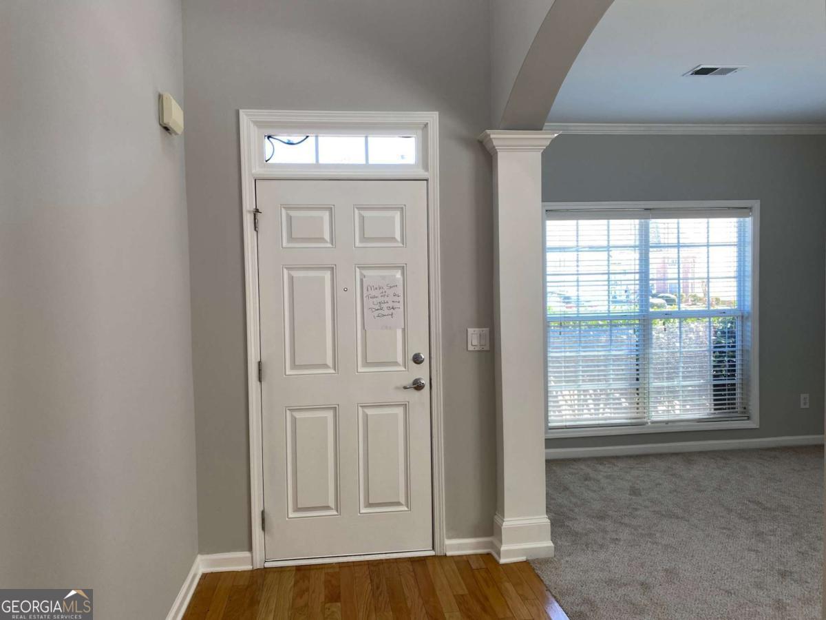 1295 LEISURE LAKE DR