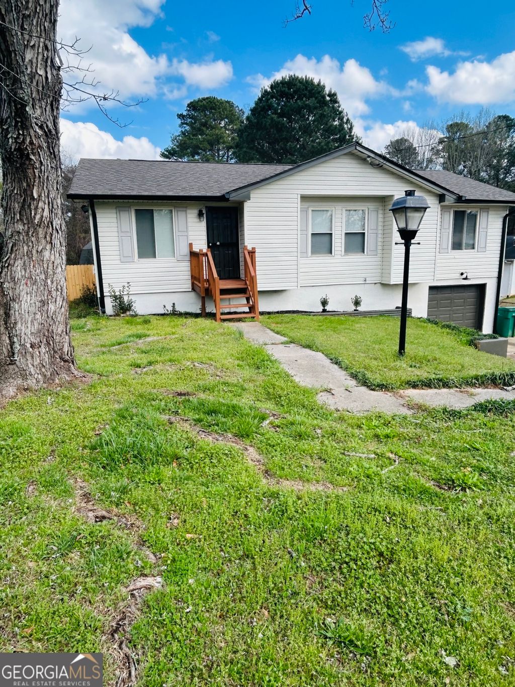 Photo of 8908 Thomas Road, Jonesboro, GA 30238 (MLS # 10719028)