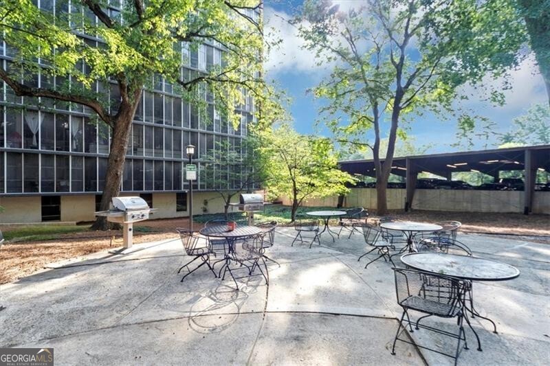 The Habersham Estate - Residential