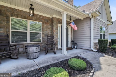 A home in Newnan