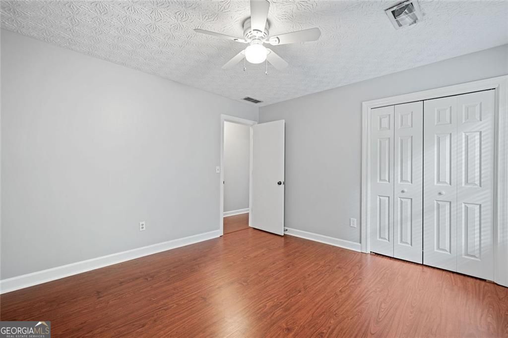 RIVER RIDGE - Residential