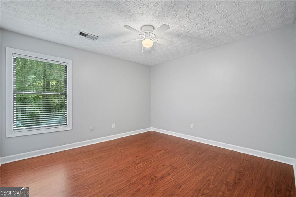 RIVER RIDGE - Residential