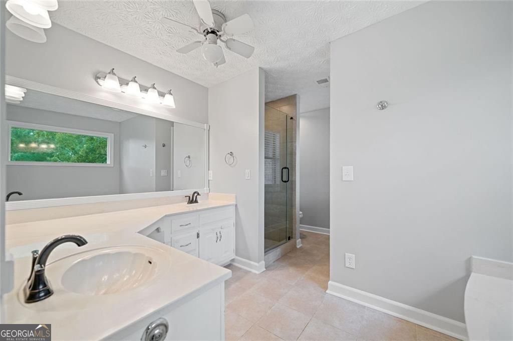 RIVER RIDGE - Residential