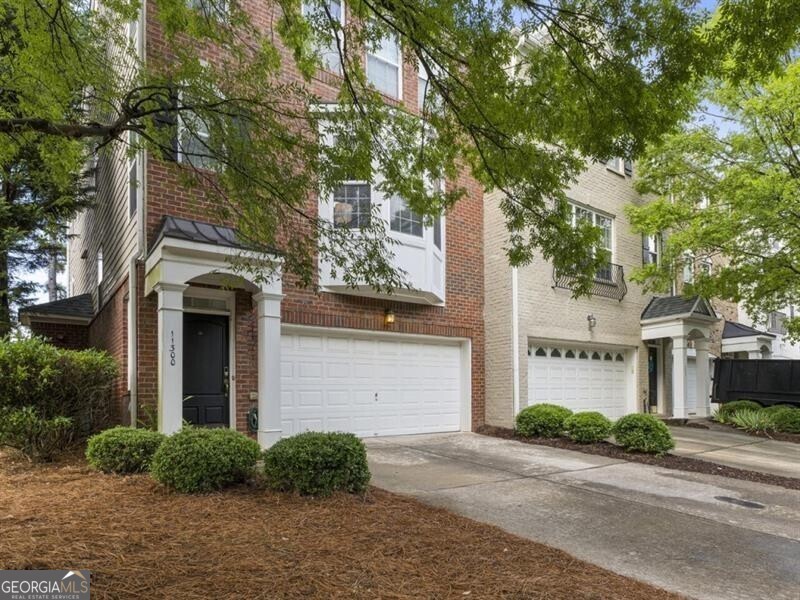Westside Villas - Residential