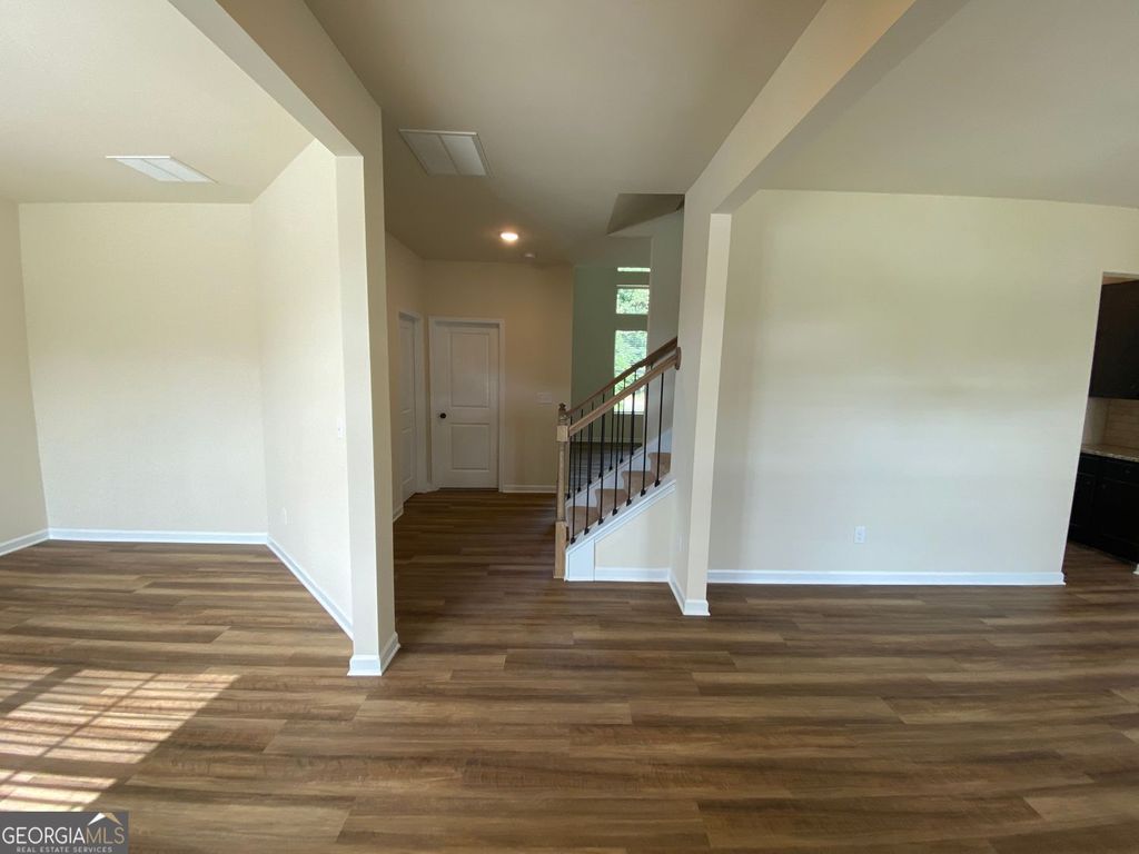 Photo of 5595 Mirror Lake Drive, Cumming, GA 30028 (MLS # 10728111)