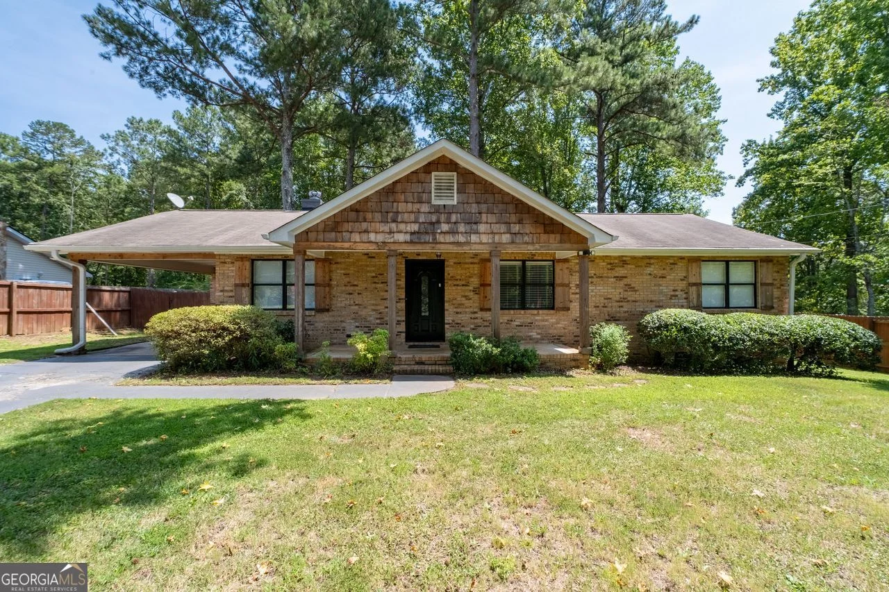 1382 Cave Springs Road
